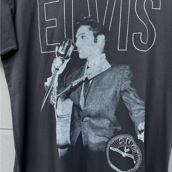 Daydreamer Elvis tee - Picture 2 of 4